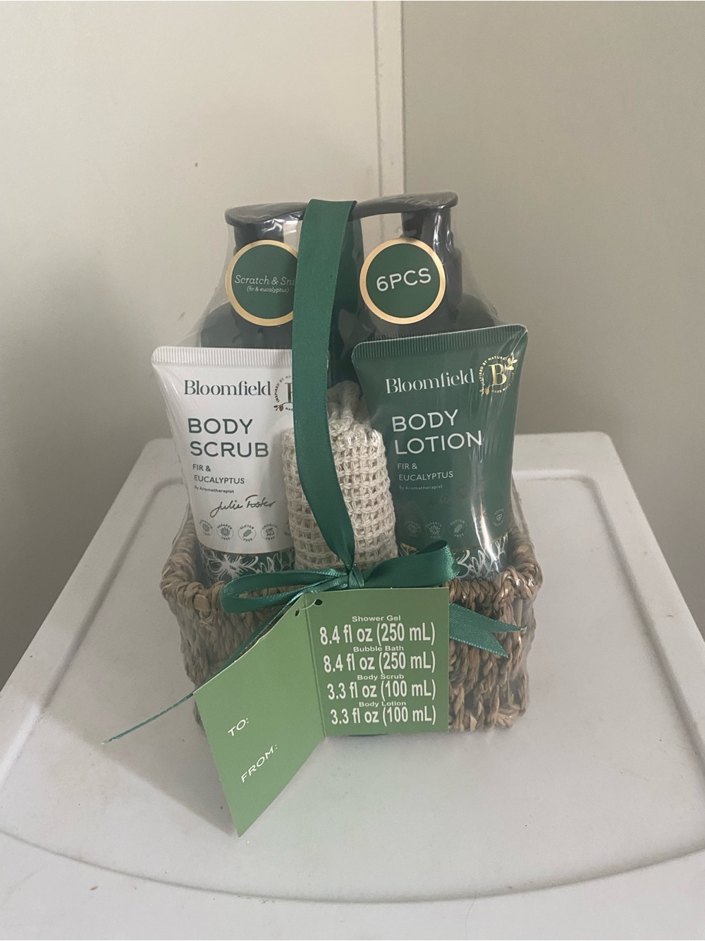 Bloomfield Fir & Eucalyptus Body Scrub & Lotion Set - Green